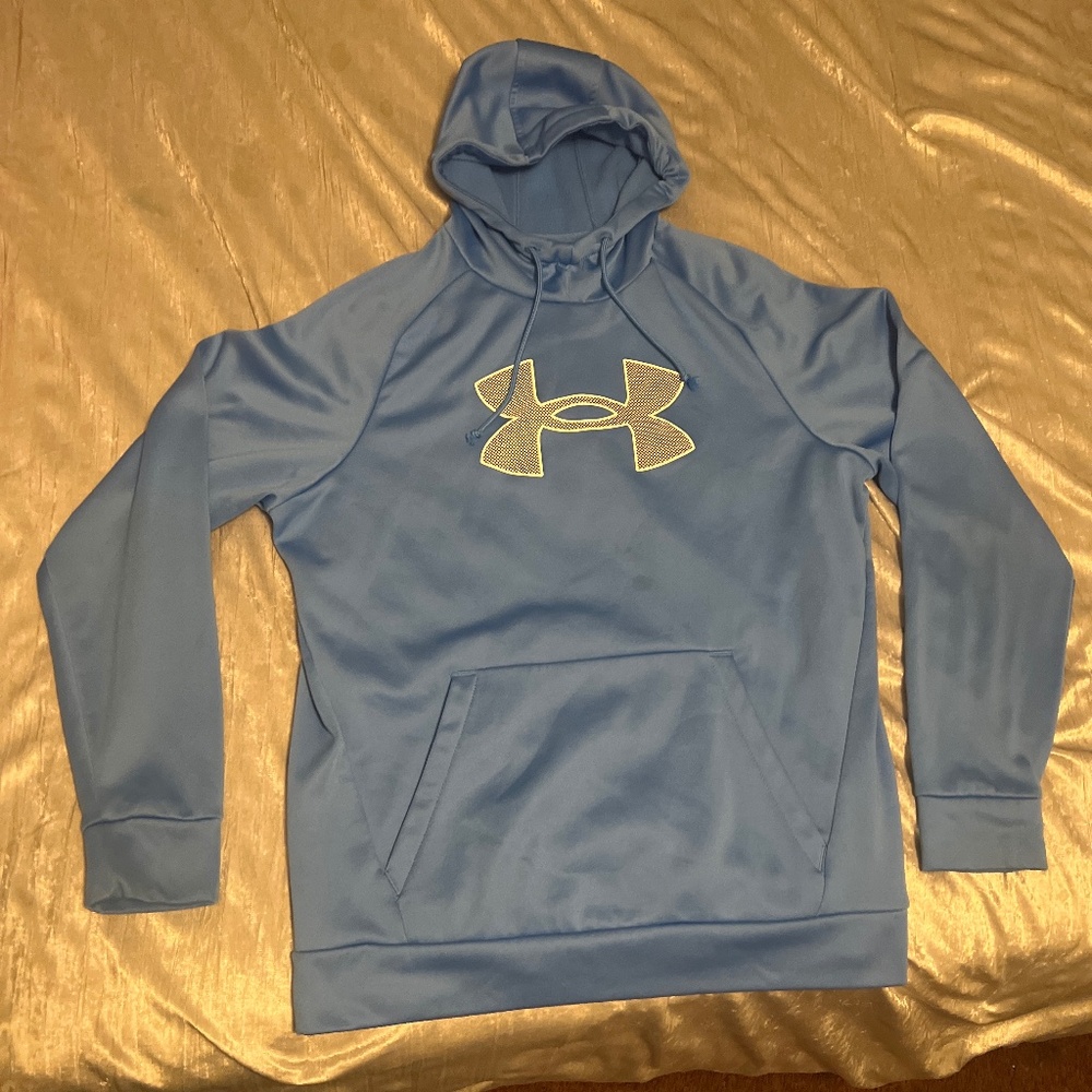 Medium Under Armour Hoodie